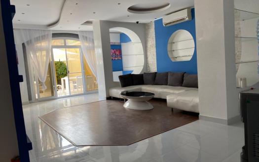 Spacious Villa With Swimming Pool in Mubarak 7